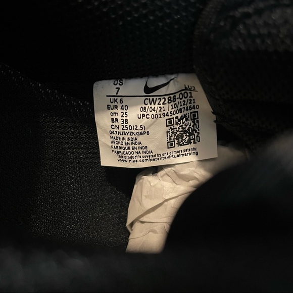 Nike Air Force 1 Low - Picture 4 of 5